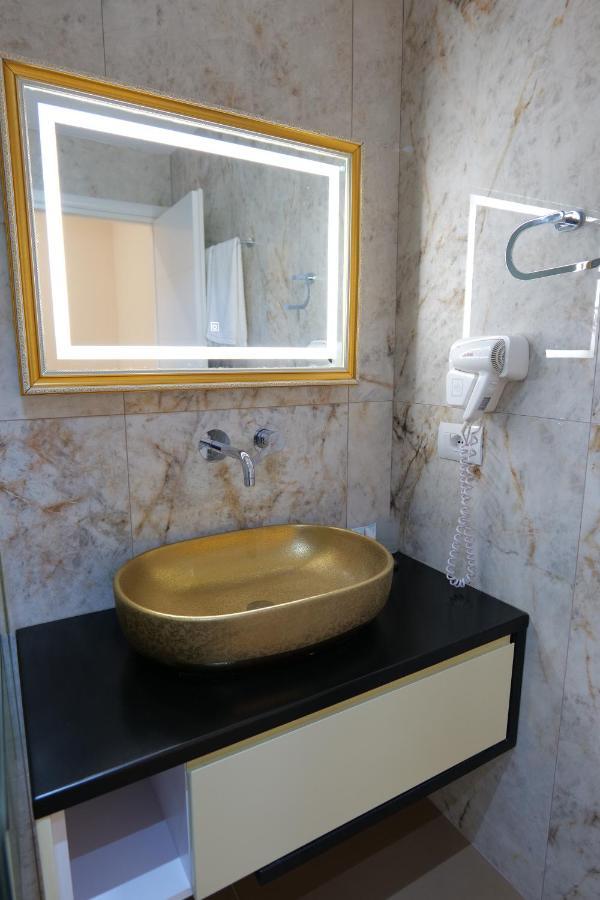 Saranda Luxury Apartments Екстер'єр фото
