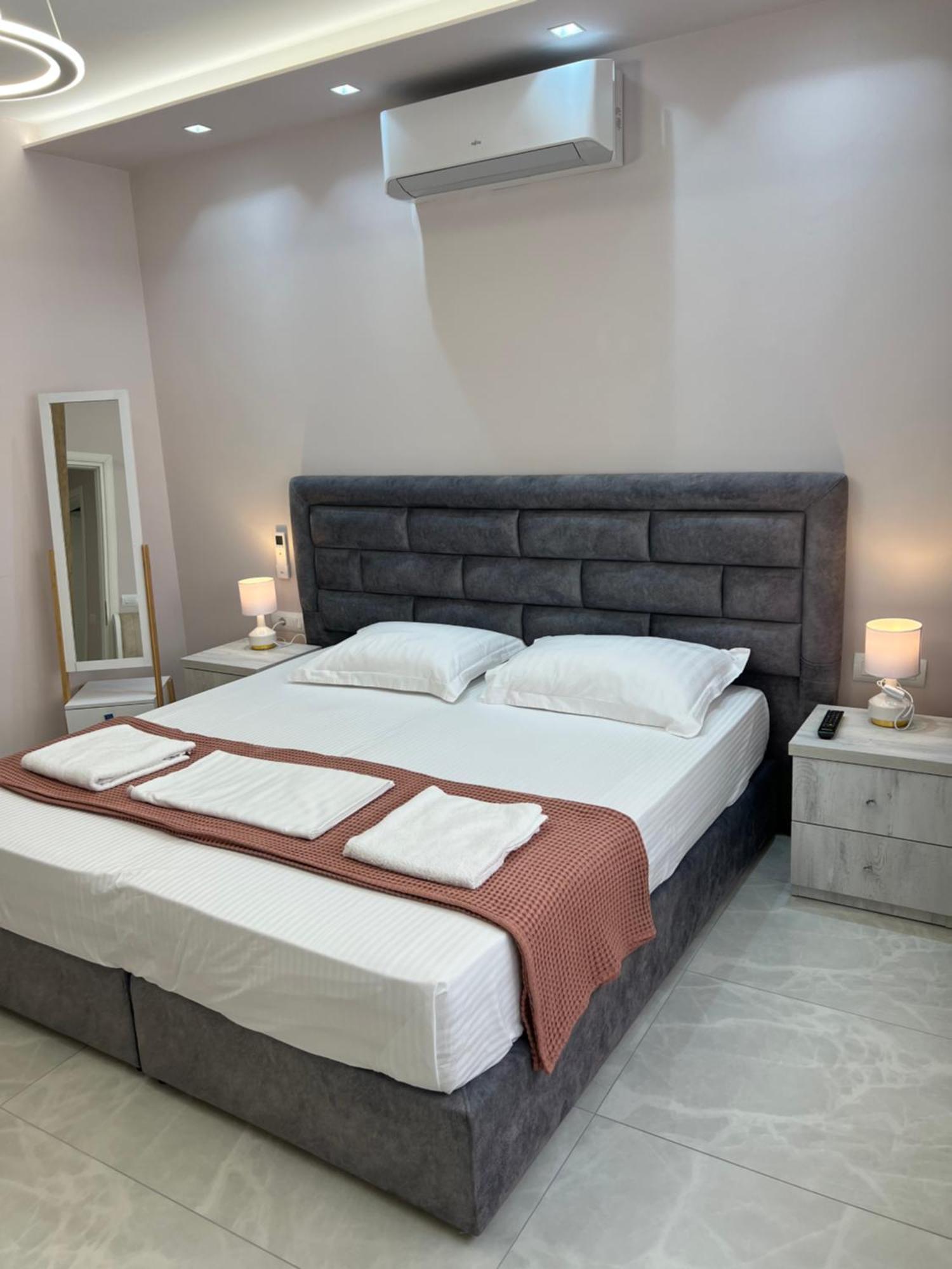 Saranda Luxury Apartments Екстер'єр фото